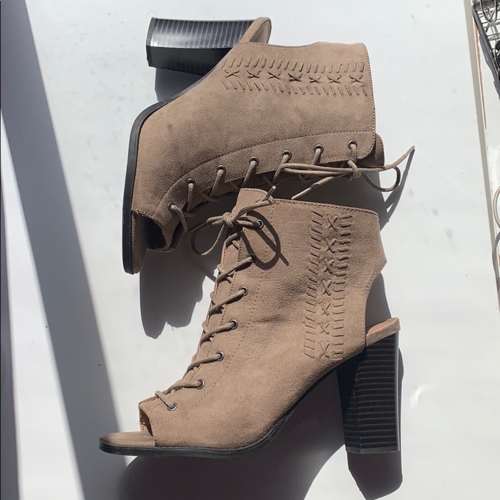 Report peep toe boots